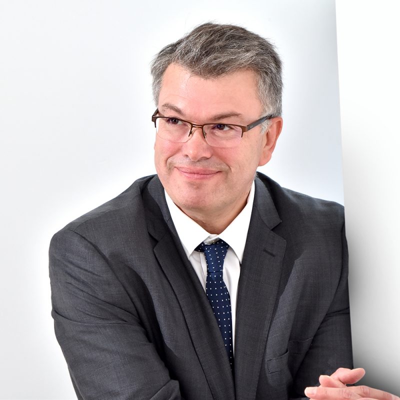 Steven Hardy : Managing Director & Solicitor | Commercial | Notary Public
